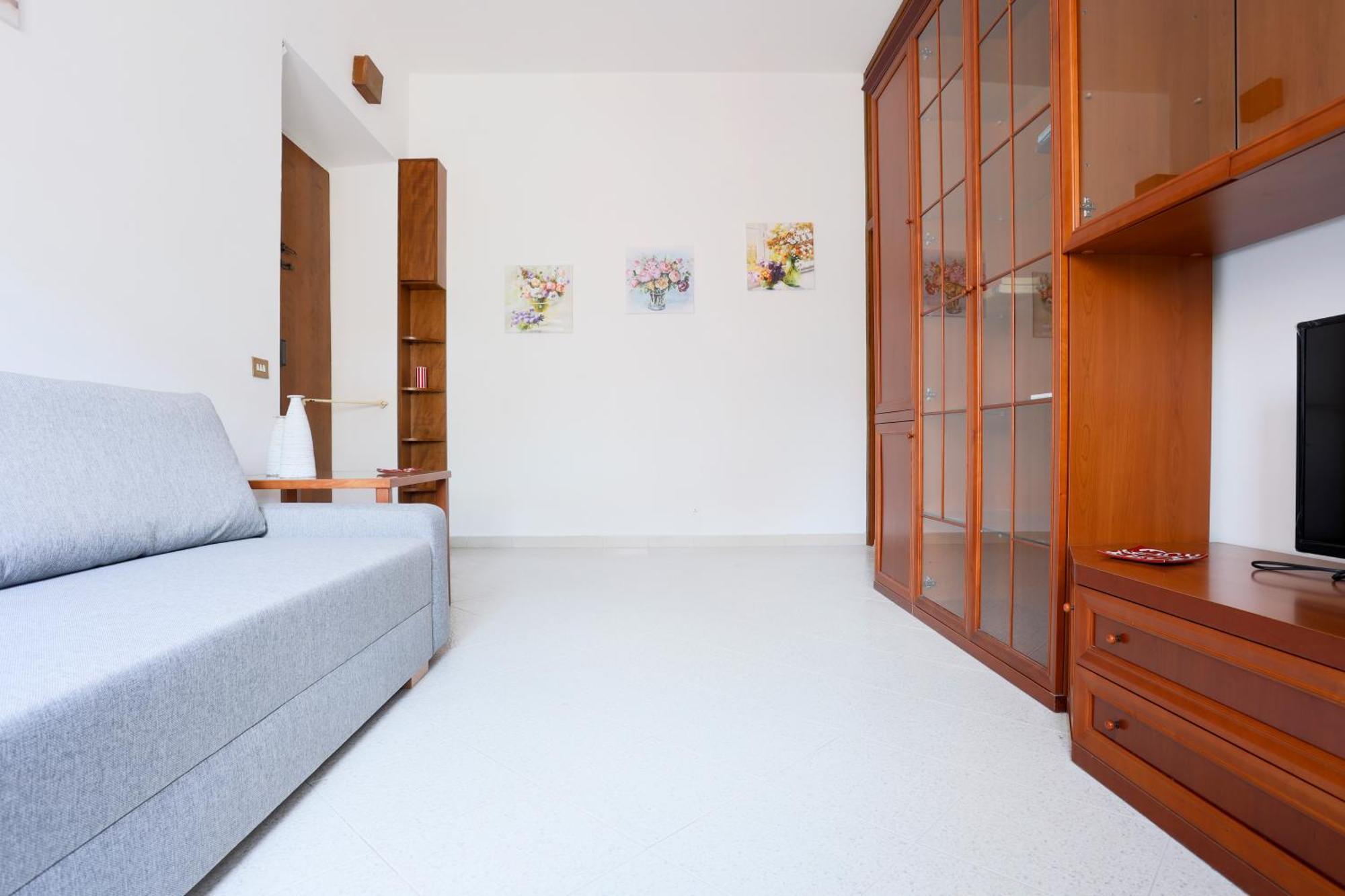 סלרנו Bright Apartment Near The Sea With Parking מראה חיצוני תמונה
